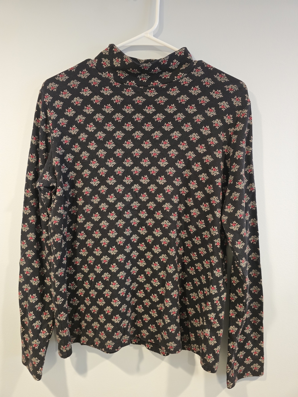 6 Croft And Barrow Mock Neck